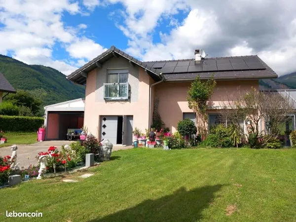 Maison 6 pièces 179 m²