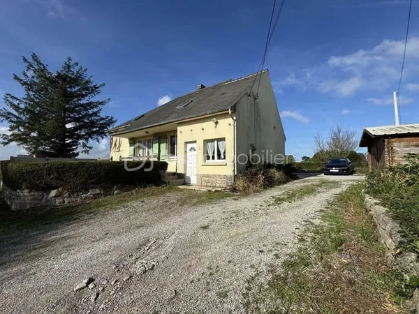 Maison autonomie de plain-pied à 700m de la mer