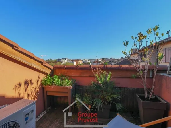 T5 duplex 95m² + balcons et garage