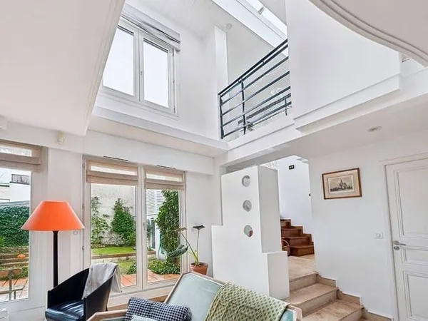 Maison 9 pièces 165 m²