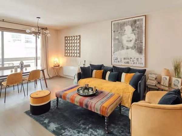 Paris 16è - Square Lamartine - 2 pièces - 56,65 m² avec un balcon de 5.45m²
