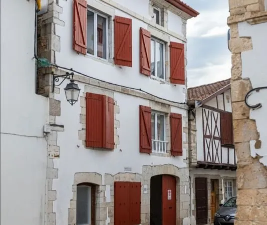 Immeuble de rapport 16 pièces 306 m²