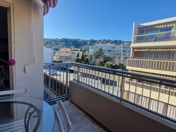 Golfe Juan Centre F1 de 27.62 m2 + terrasse