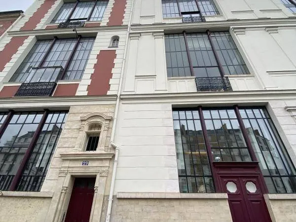Bureaux 215 m²