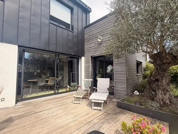 Maison 6 pièces 149 m²