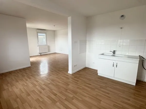 Appartement T4, 90m2 avec terrasse