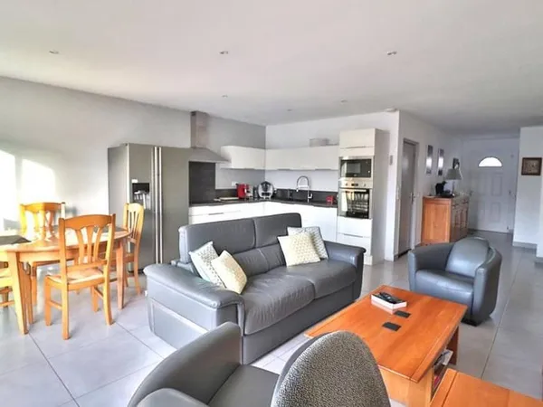 Villa 3 pièces 74 m²