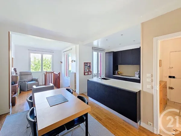Appartement 4 pièces 76 m²
