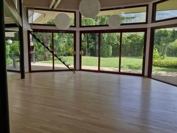 Maison 6 pièces 230 m²