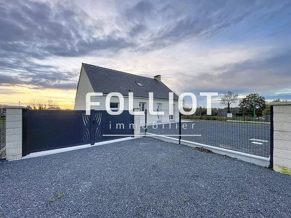 A vendre : Maison à Notre-Dame-de-Cenilly.