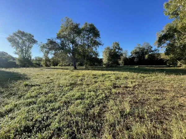 Terrain 1052 m²