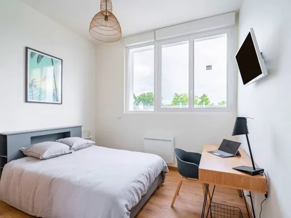 Loue Chambre meublée à Orléans Centre Ville - 144m²