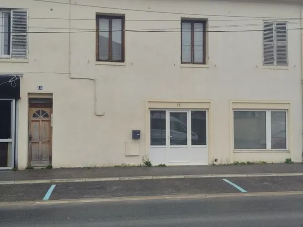 F1 Duplex Persan Proche Gare