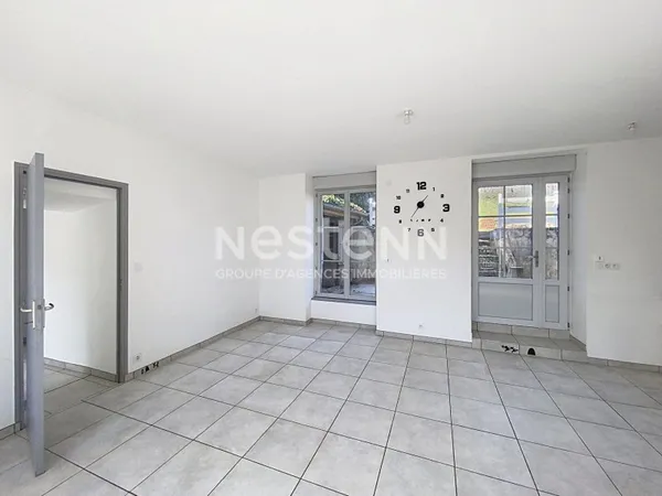 Centre de Retournac bel appartement duplex f4 avec jardin
