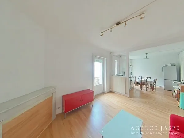 Appartement T2 avec vue dégagée à Saint-Étienne