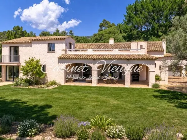 Vente Villa Grimaud proche Beauvallon