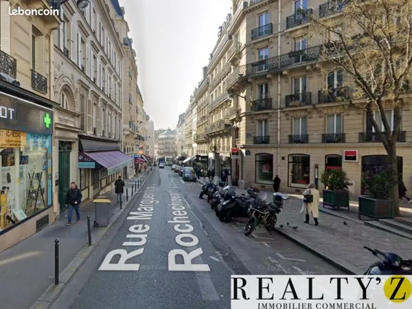 Local commercial 373 m²