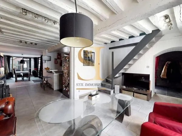 Maison 7 pièces 140 m²
