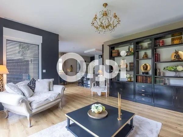 Appartement 4 pièces 100 m²