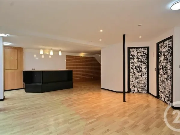 Immeuble 7 pièces 180 m²