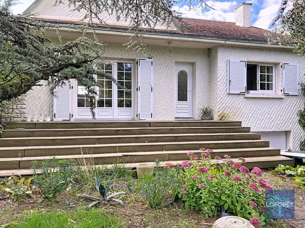 Maison 6 pièces 103 m²