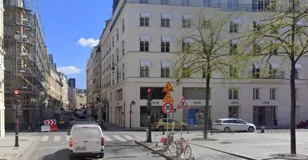 Commerce Vente Paris  100m² 299000€