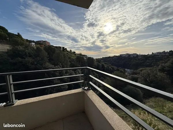 3 pièces- Térrasses vue et Garages VENTABRUN