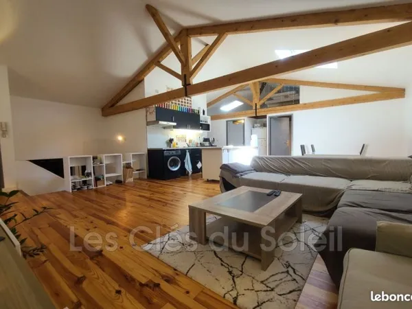 Appartement 84 m² Cuers