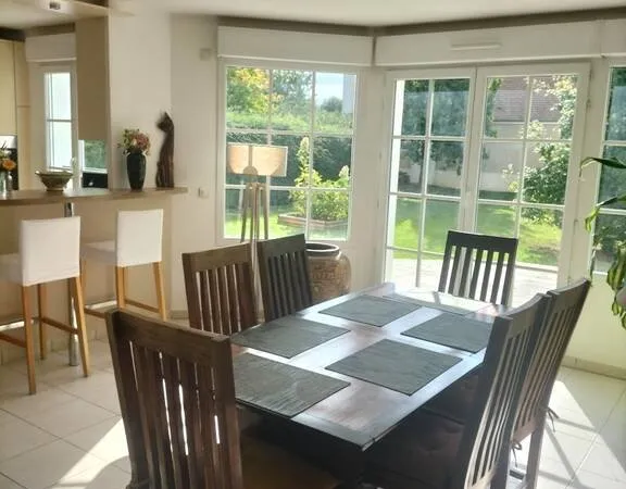 Maison 6 pièces 160 m²