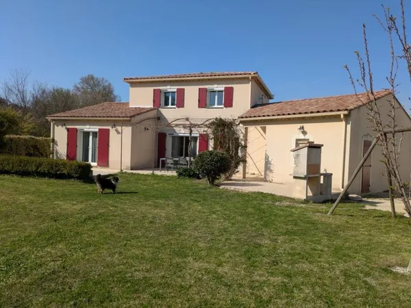 Maison familiale de 145 m² noves