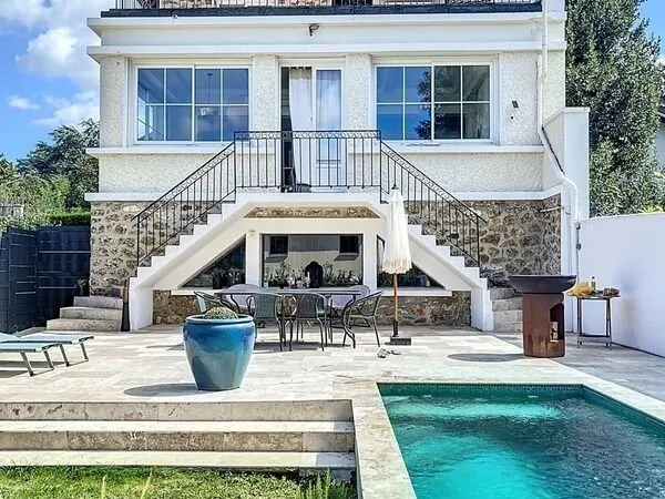 MAISON BOURGEOISE 5 CHAMBRES A LA FERTE SOUS JOUARE MEME, AU CALME !