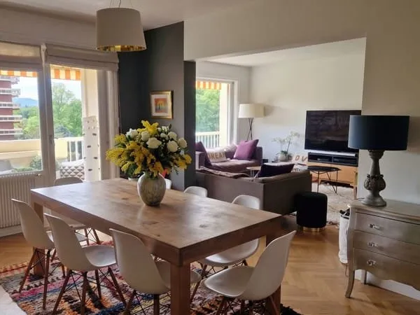 Appartement Ecully 5 pièce(s) 123.86 m2