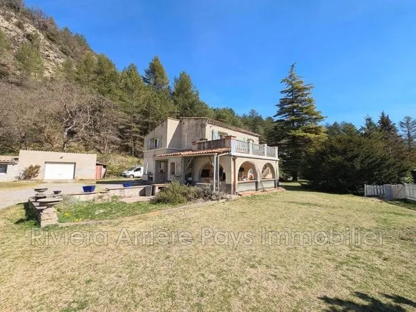 Maison 5 pièces 120 m²