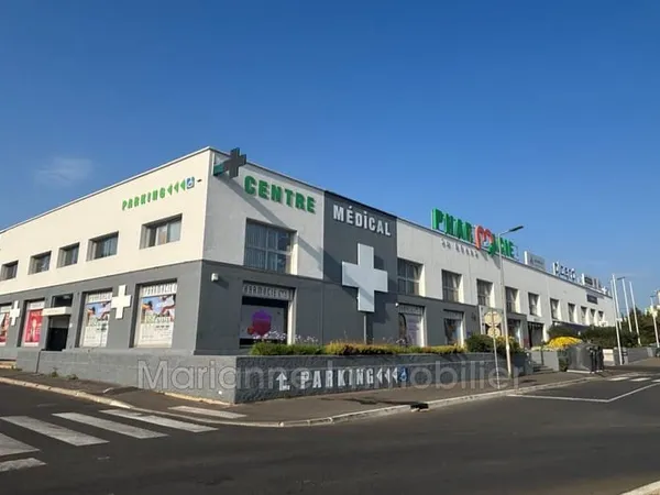 Tous commerces sauf nuisances