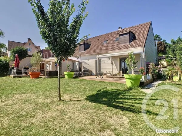 Maison 7 pièces 183 m²