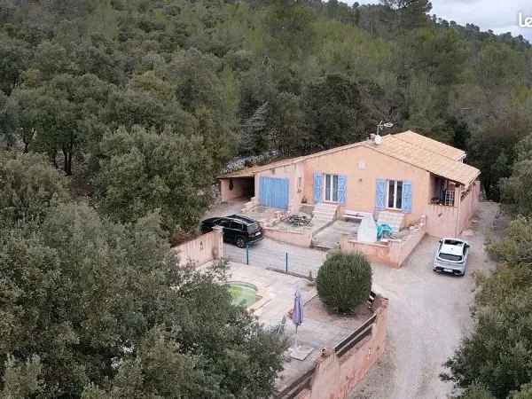 Villa 4 pièces 95 m²