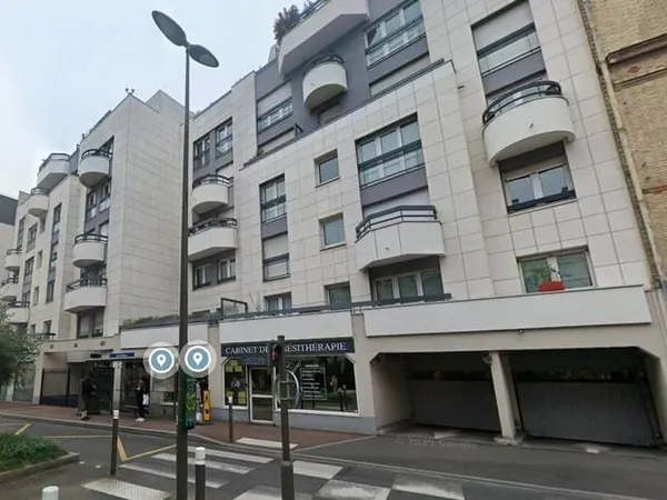 Parking 12 m²