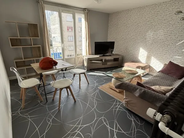 Propose chambre dans appartement en colocation