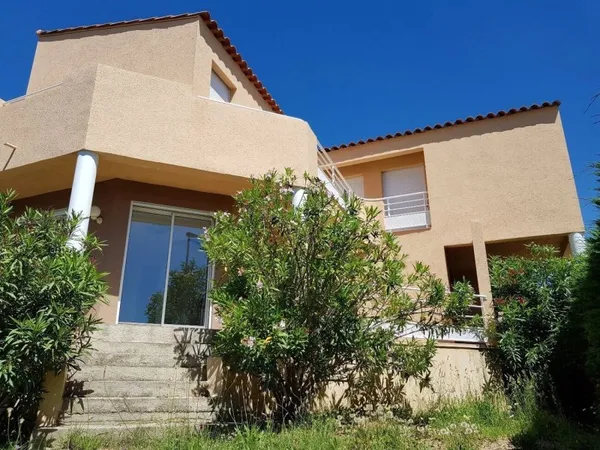 Maison 5 pièces 160 m²