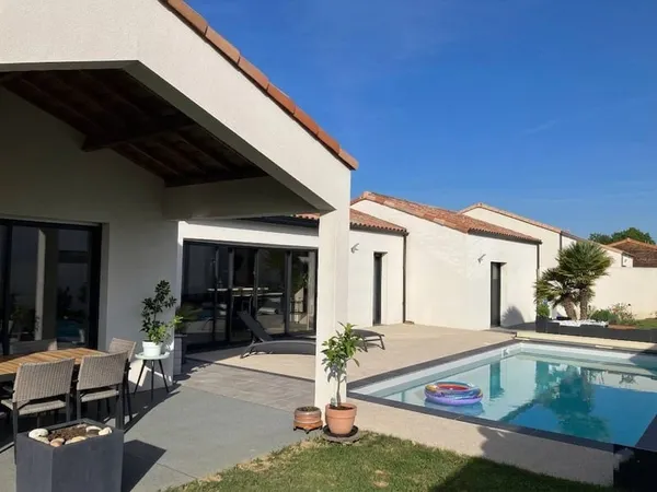 Maison 7 pièces 140 m²