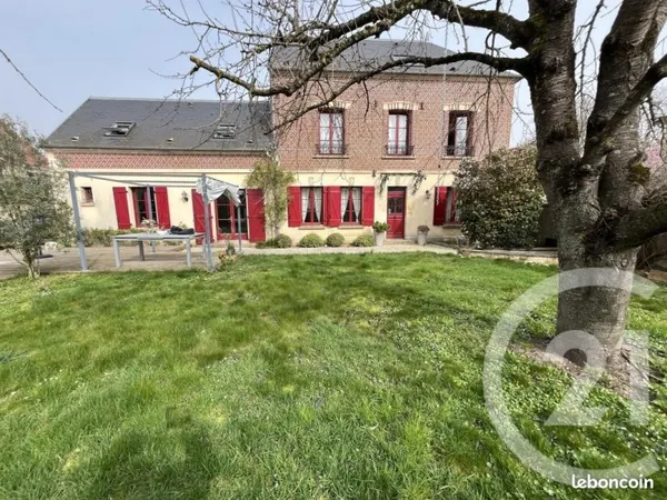 Maison 7 pièces 176 m²