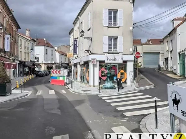 Boutique 73 m²