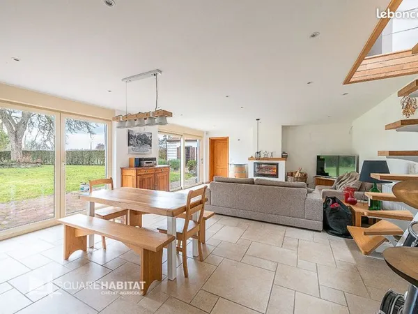 Maison 13 pièces 317 m²