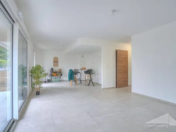 Appartement 5 pièces - 108 m²
