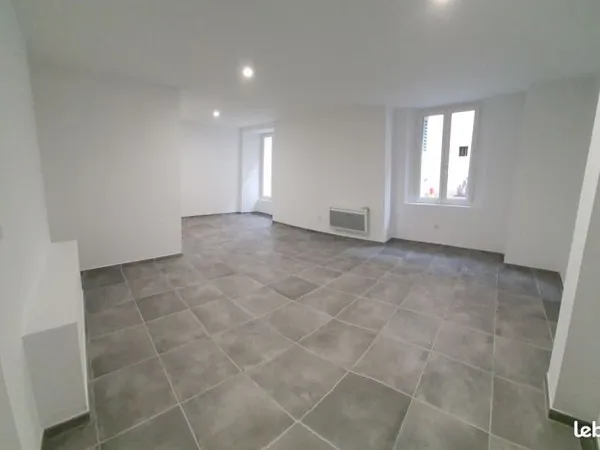 Local 2 bureaux draguignan
