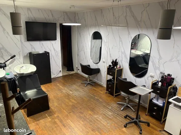 ✂️ À VENDRE - Salon de coiffure clé en main - 35 m²