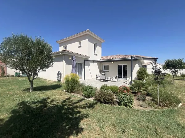 Maison 4 pièces 98,5m2 à Tournon sud