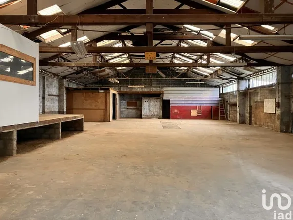 Local commercial 470 m²