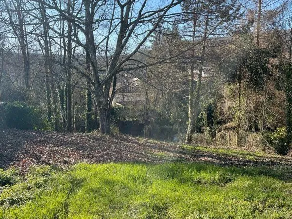 Terrain constructible de 1130m2