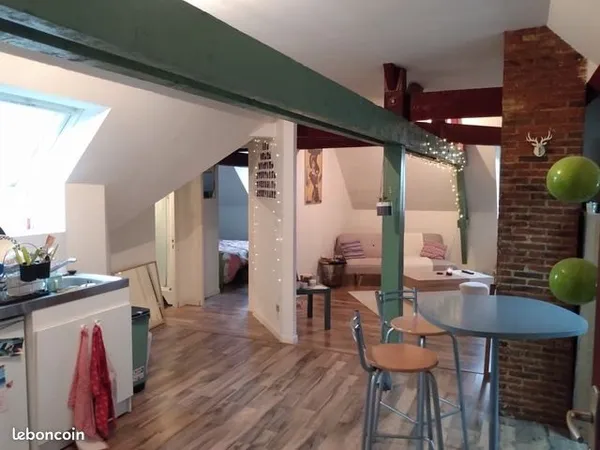 Appartement Laval - 2 pièces - 37 m² - Quartier Cathédrale